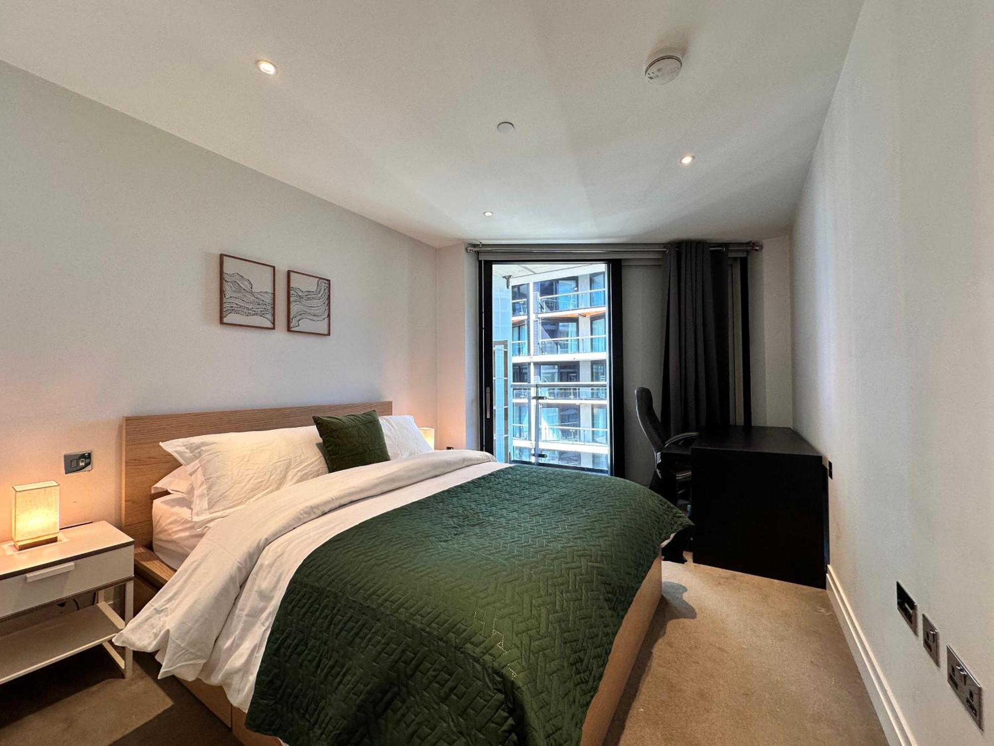 2 Bed Flat Big Ben View Apartment Лондон Екстериор снимка