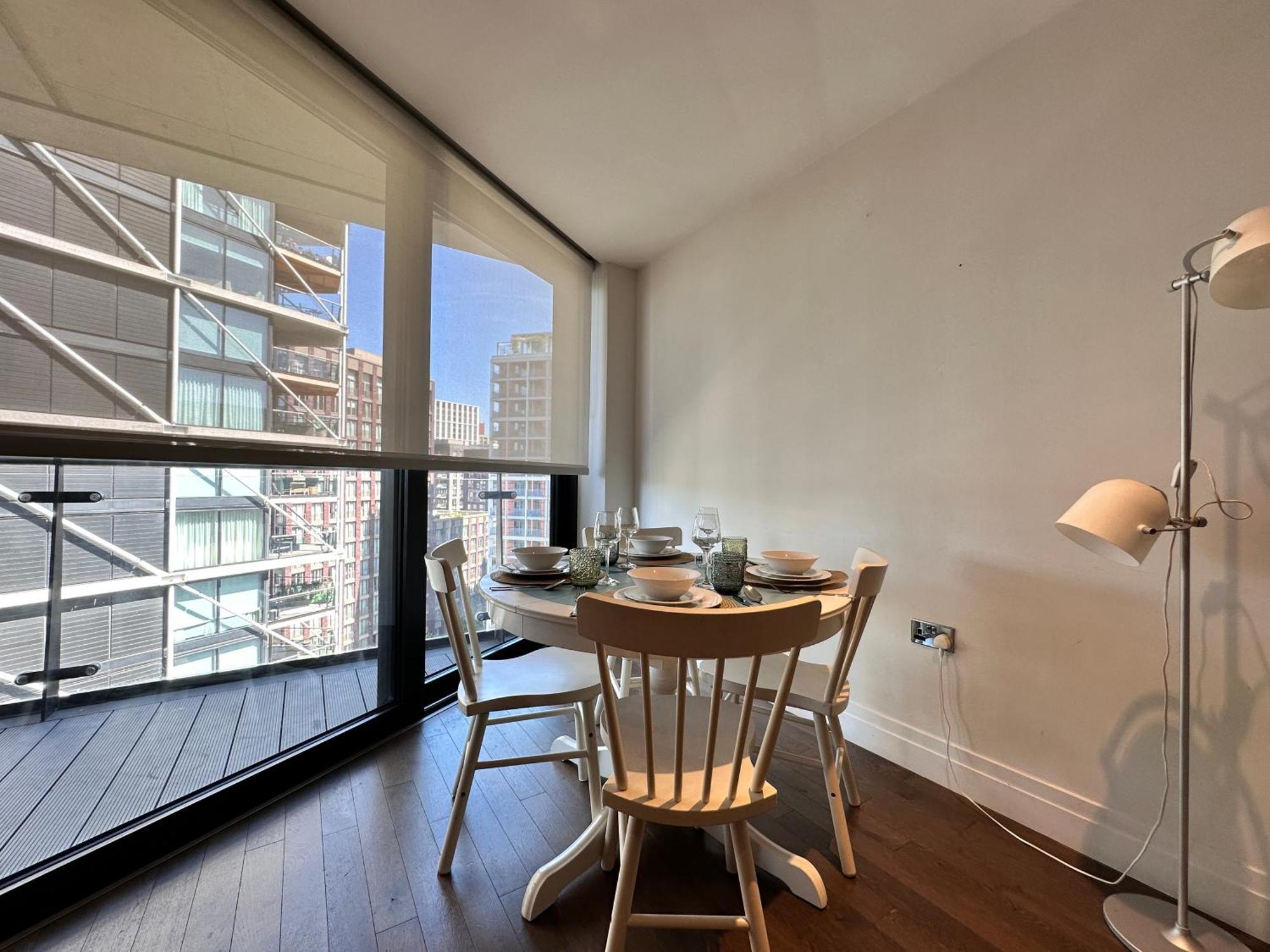2 Bed Flat Big Ben View Apartment Лондон Екстериор снимка