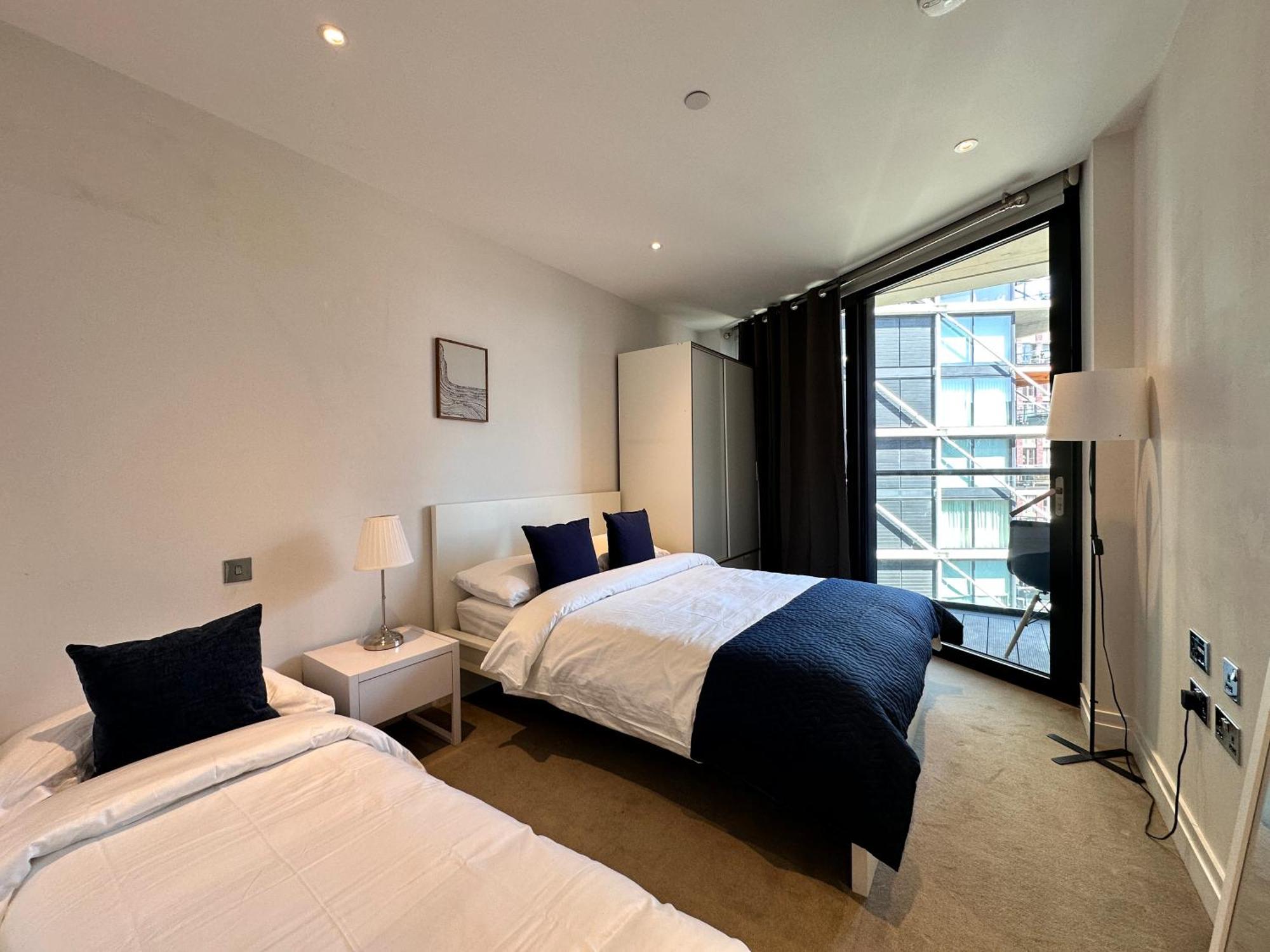 2 Bed Flat Big Ben View Apartment Лондон Екстериор снимка