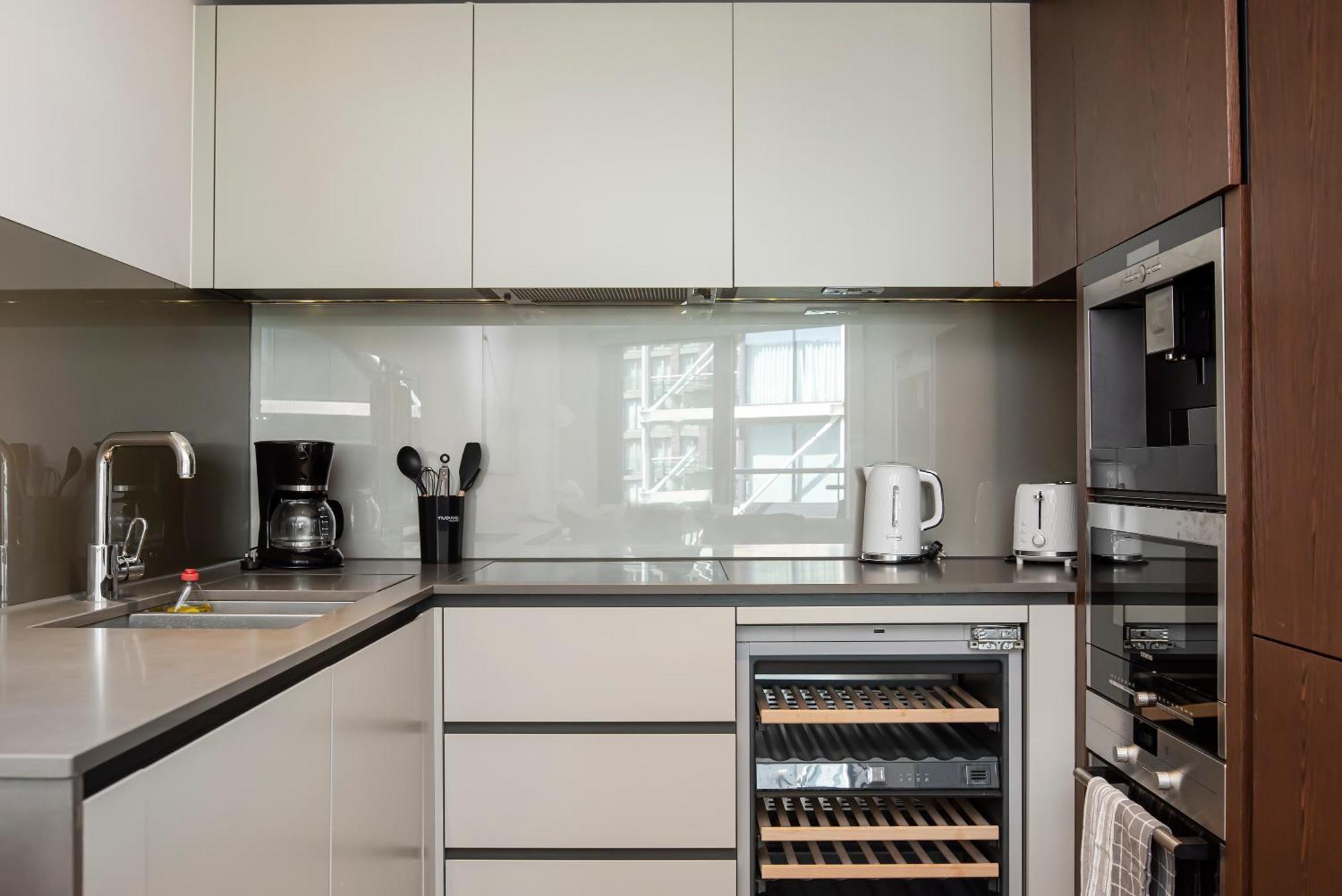2 Bed Flat Big Ben View Apartment Лондон Екстериор снимка